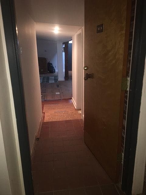 1st image of 221 Vine St APT 16