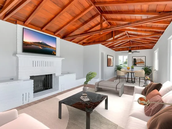 1681 Valley View Rd, Hollister, CA 95023