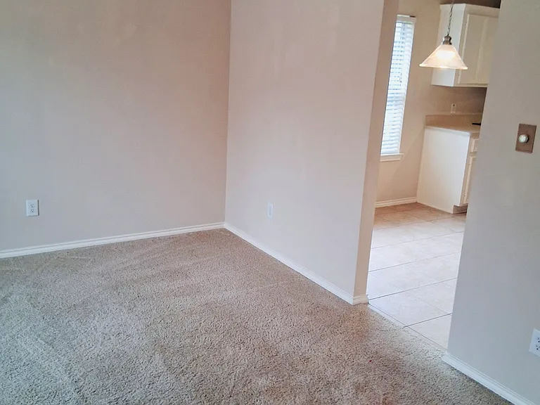 3314 Ithaca Dr — Photo 4