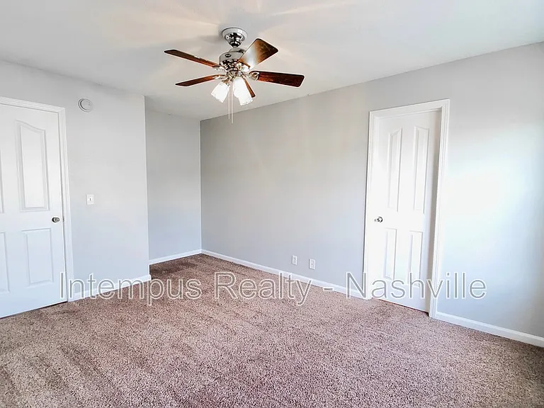 325 Shoshone Pl — Photo 17