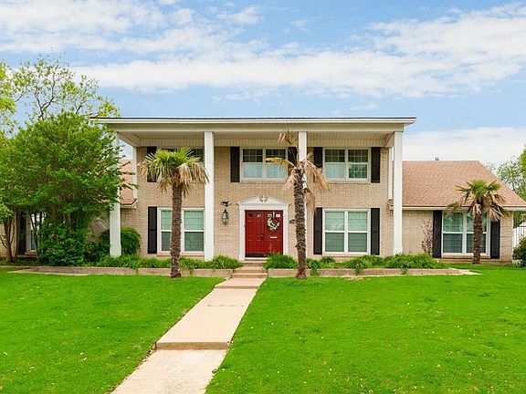 2nd image of 5824 Diamond Oaks Dr N