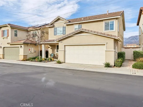 1440 Chinaberry Ln, Beaumont, CA 92223