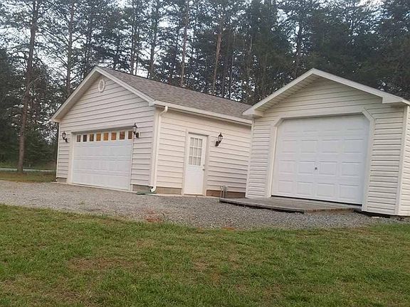 2nd image of 118 Douglas Dr
