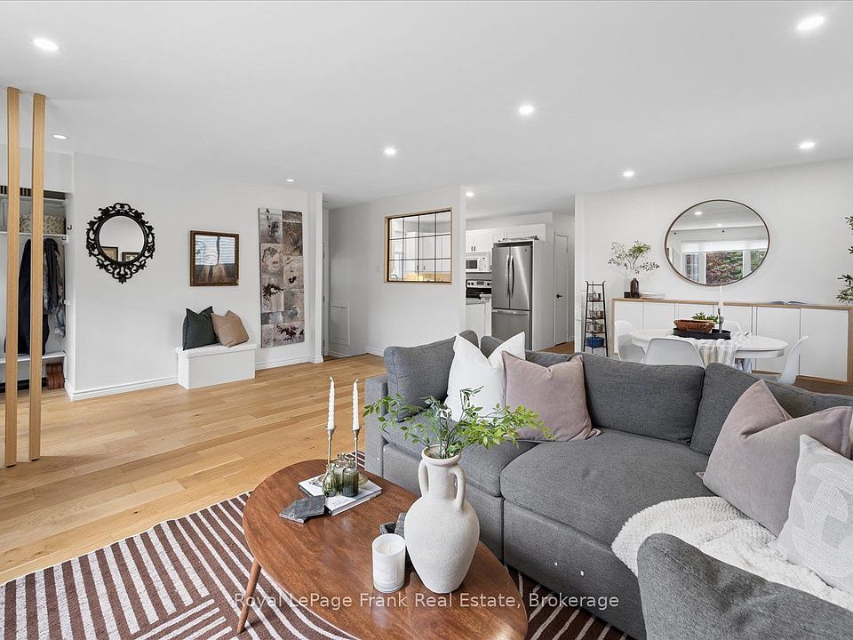 1st image of 544 Maher Cres