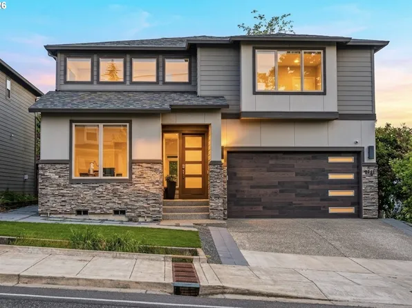 9621 SW 48th Ave, Portland, OR 97219