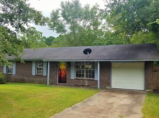 4216 Idywood Ave, Moss Point, MS 39562