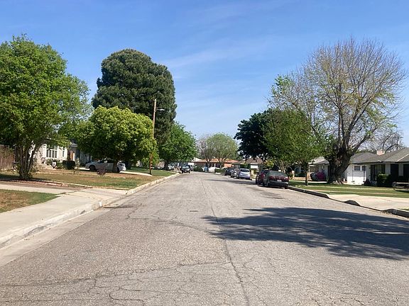 5th image of 13 La Mesa Dr