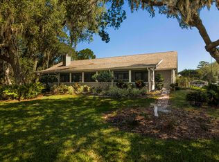 1260 Pine Island Rd, Merritt Island, FL 32953