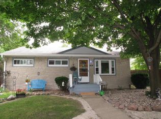 4216 S Herman St, Milwaukee, WI 53207