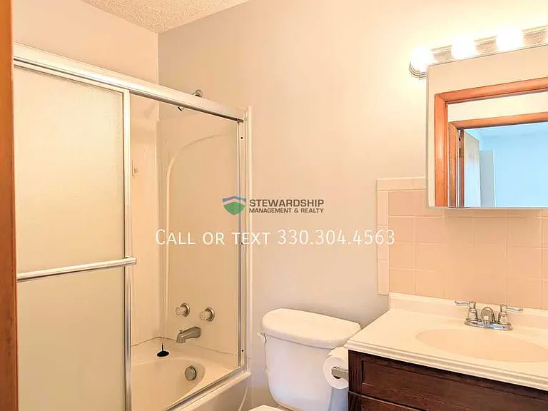 3302 Highland Park St NW #N — Photo 9