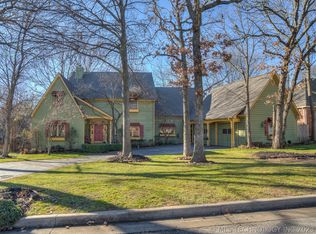 8828 S Lakewood Ct, Tulsa, OK 74137