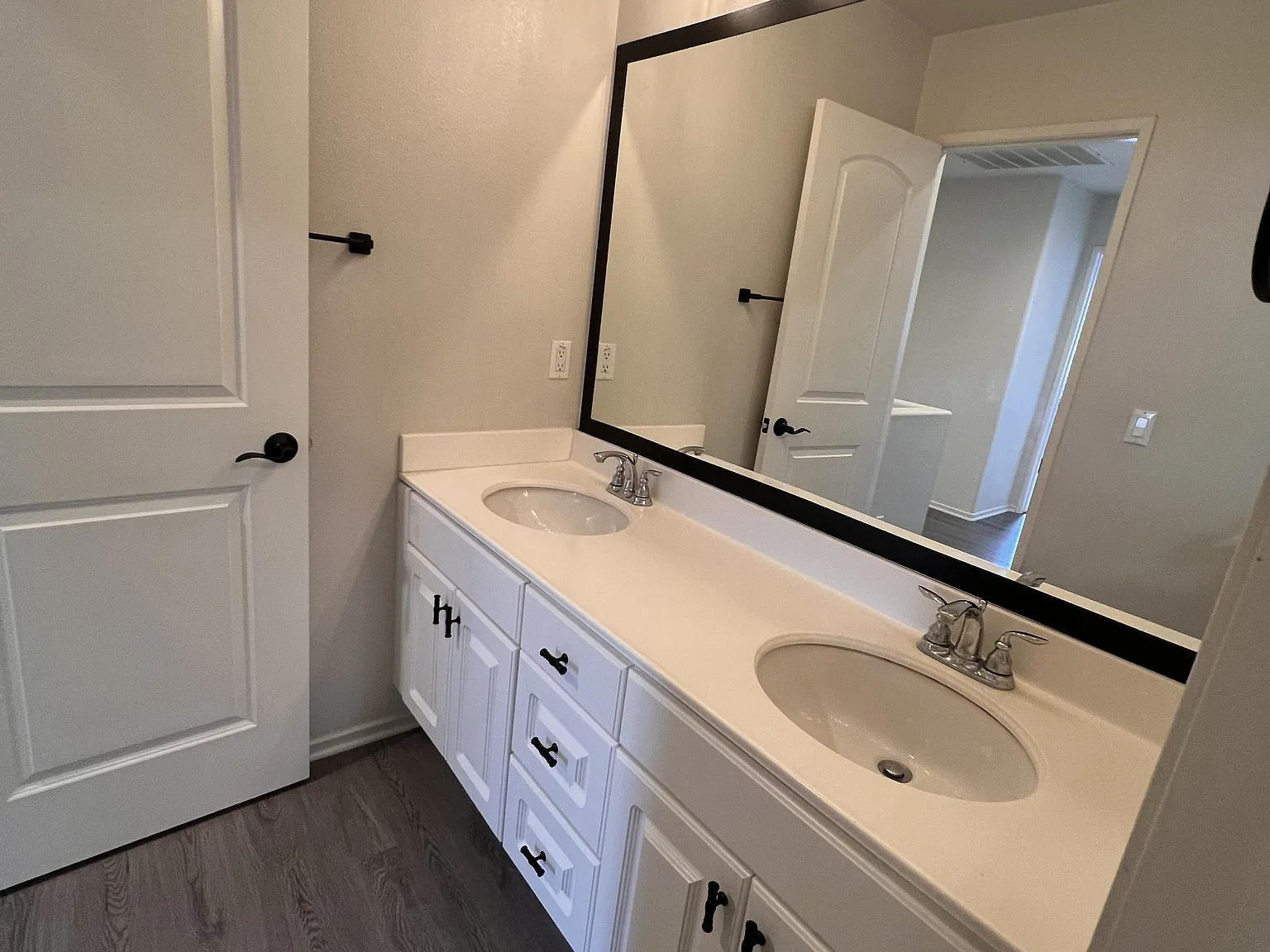 8090 Cornwall Court # 94 - 1 — Photo 4