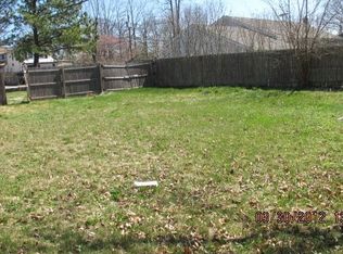 43 Commack Rd, Islip, NY 11751