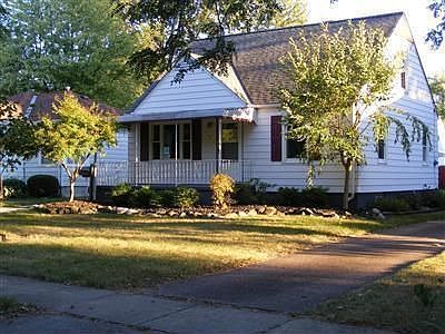 1st image of 451 Oxford Ave