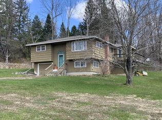 121 Tsatsawassa Lake Rd, East Nassau, NY 12062