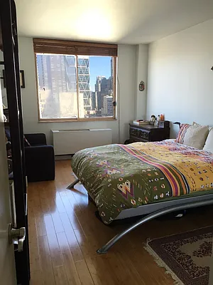 Sold by Real Direct | media 2