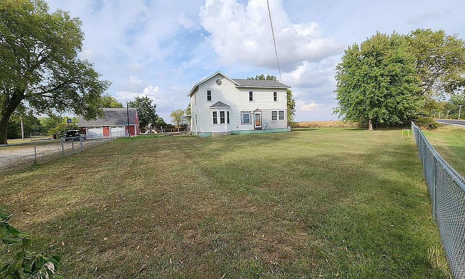 2nd image of 10780 Moline Rd