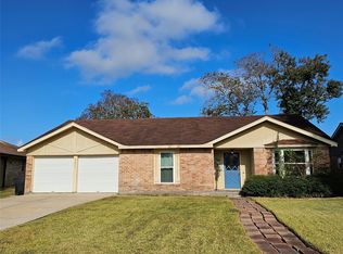 17211 Heritage Bay Dr, Webster, TX 77598
