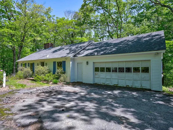 236 Birch Hill Road, Conway, NH 03860