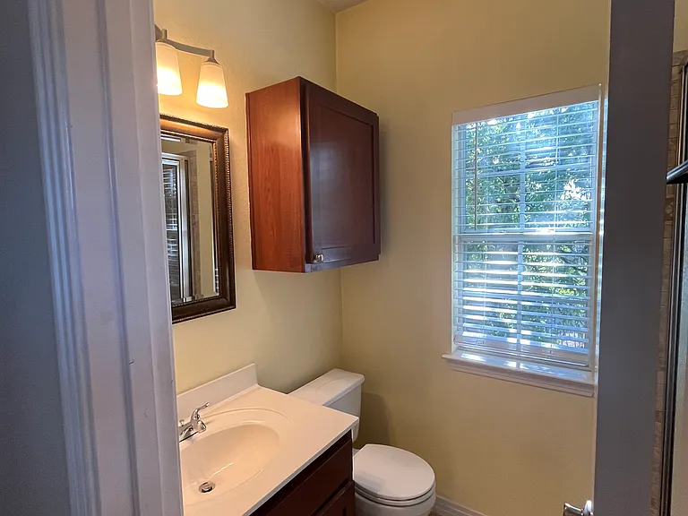 1604 Walnut Ave #B — Photo 7