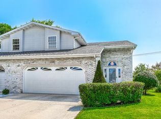 218 Ravinia Dr, Shorewood, IL 60404