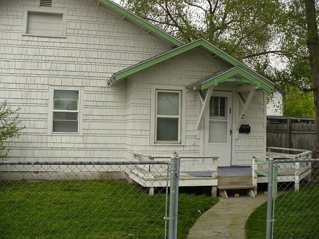 1st image of 303 S 29th St