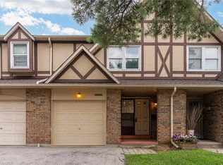 5076 New St #23, Burlington, ON L7L 1V1