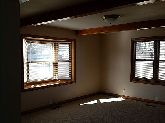 5th image of 7846 E State St