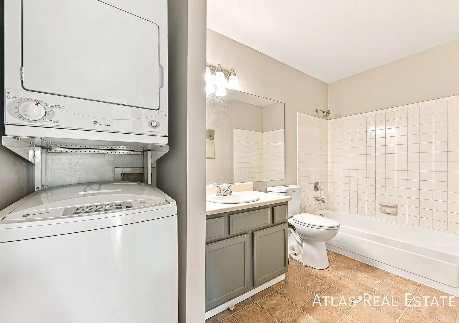 10150 E Virginia Ave — Photo 3