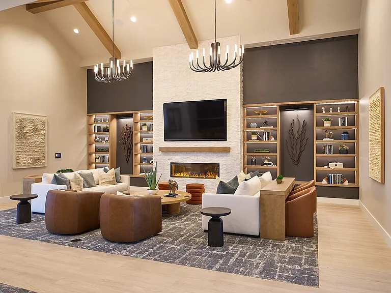 Solis North Creek — Photo 12