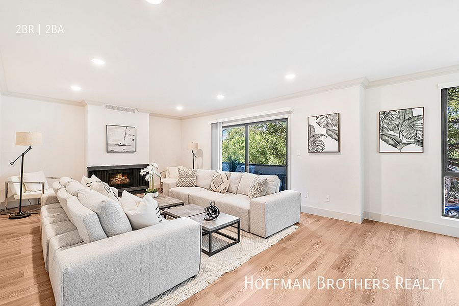 1st image of 821 3rd St #208