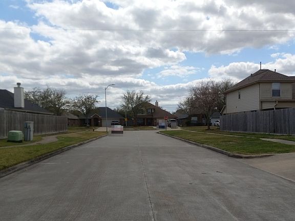 4th image of 2529 Shiprock Dr