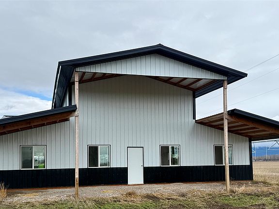 2nd image of 2397 Lower Valley Rd