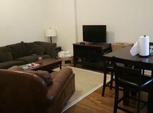 1531 W Superior St APT 1E, Chicago, IL 60642