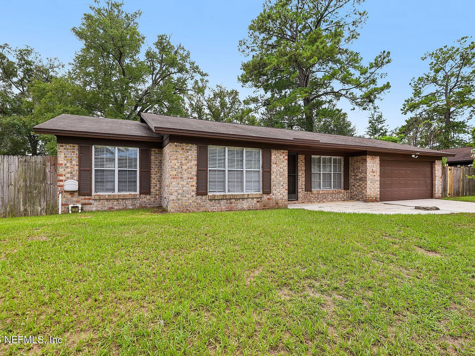 3 bed, 2.0 bath, 1367 sqft, $1,700 — Photo 3
