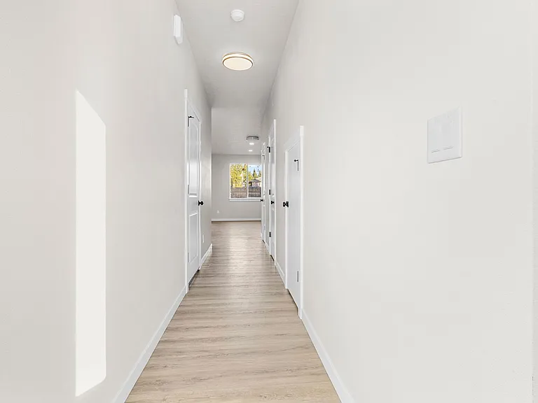 230 & 232 W Clay St — Photo 13