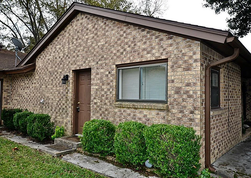 503 Lakeland Dr