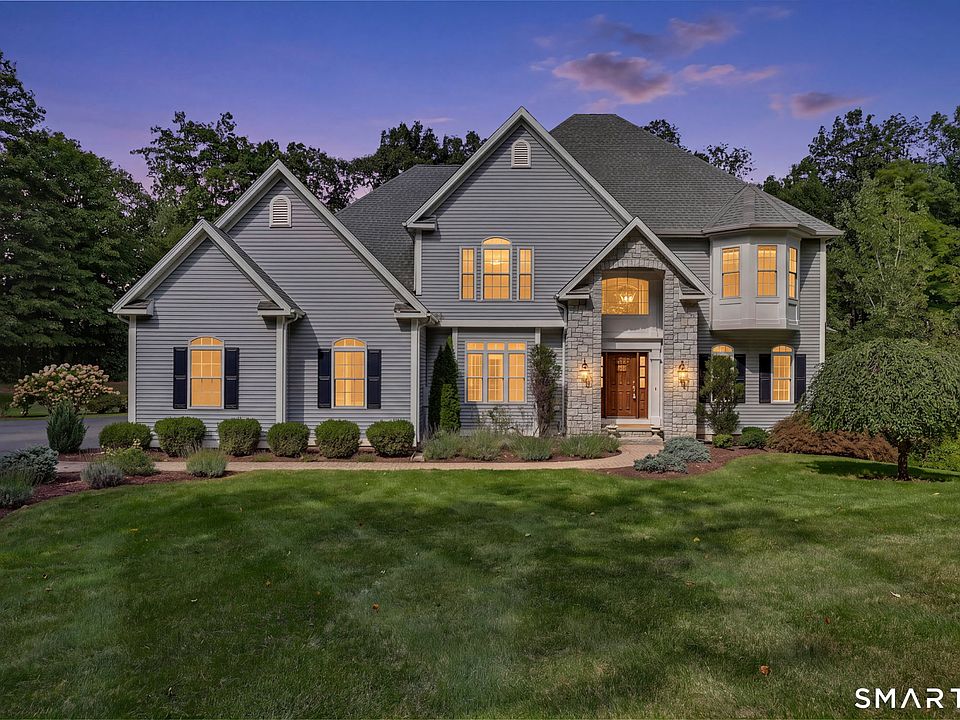 1st image of 32 Guernsey Lane