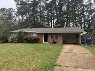 407 Juniper St, New Llano, LA 71461