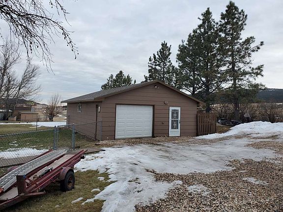 4th image of 8087 Blucksberg Dr