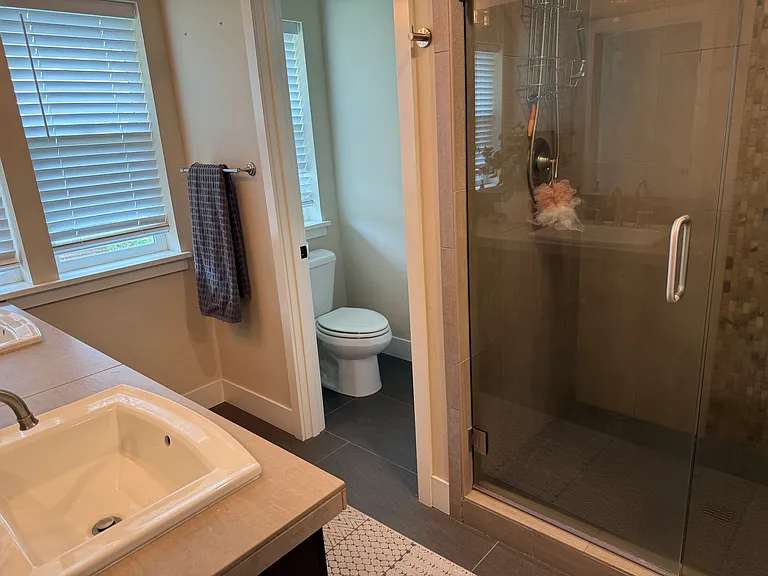 20477 Byron Ave — Photo 15