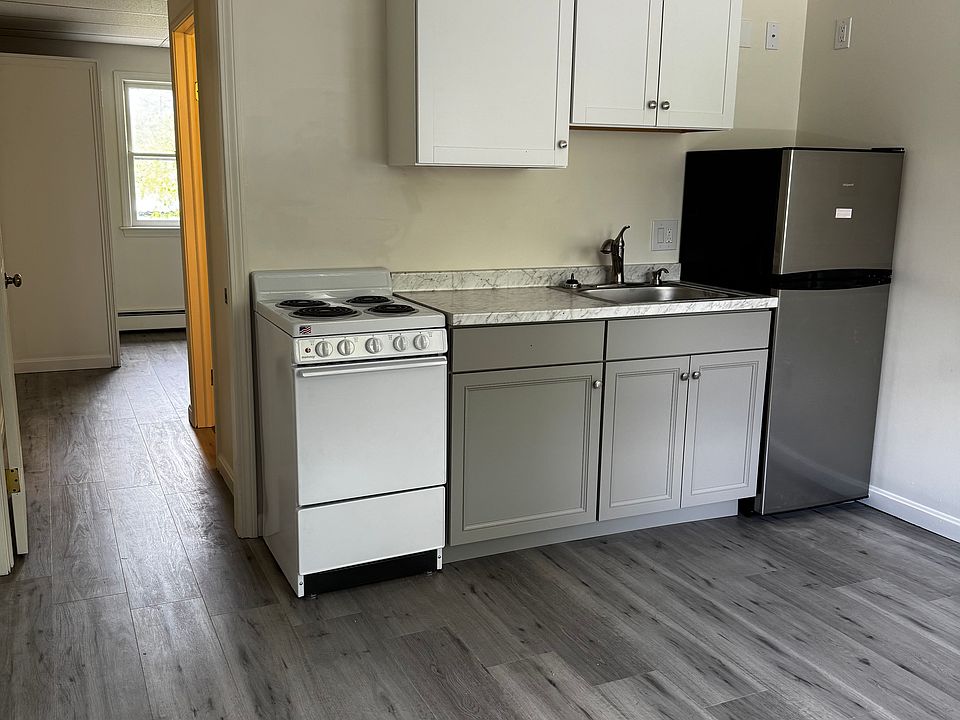 1st image of 2 Melvin Ave #9
