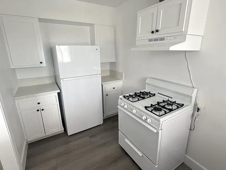 671 Virginia Cir #D — Photo 11