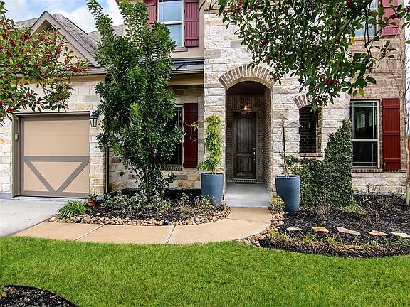 4th image of 1323 Bastrop Glen Ln