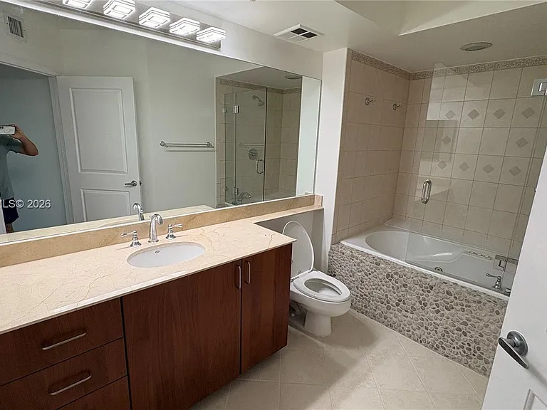 401 SW 4th Ave #1700 — Photo 15