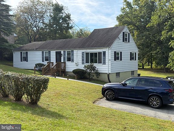 2nd image of 8115 Muirkirk Rd