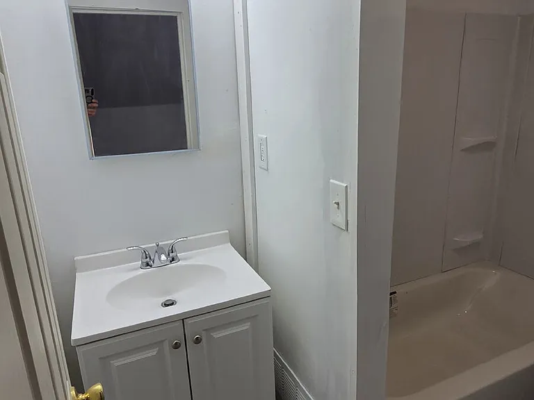 10217 Pierpont Ave — Photo 5