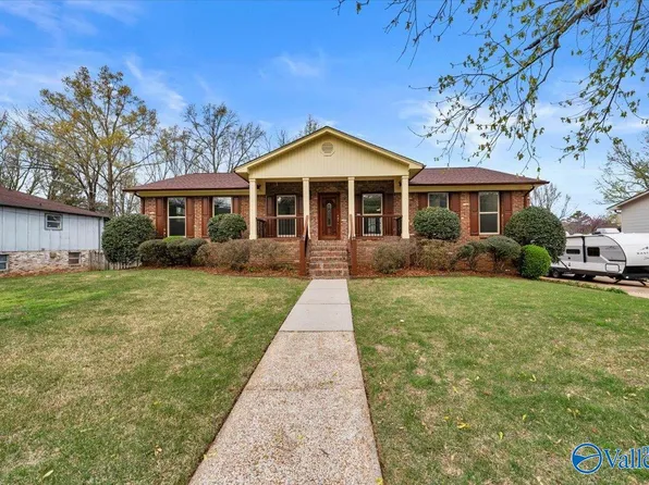 12028 Queens Pl SE, Huntsville, AL 35803