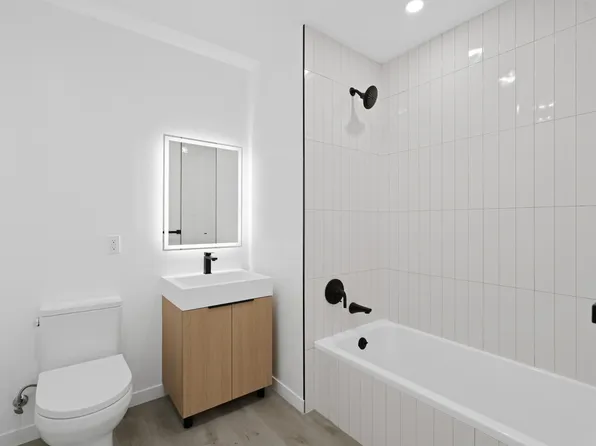 26-46 4th Street image 5 of 22