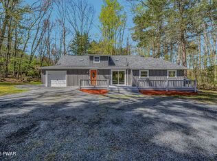 133 Neil Thompson Rd, Lackawaxen, PA 18435